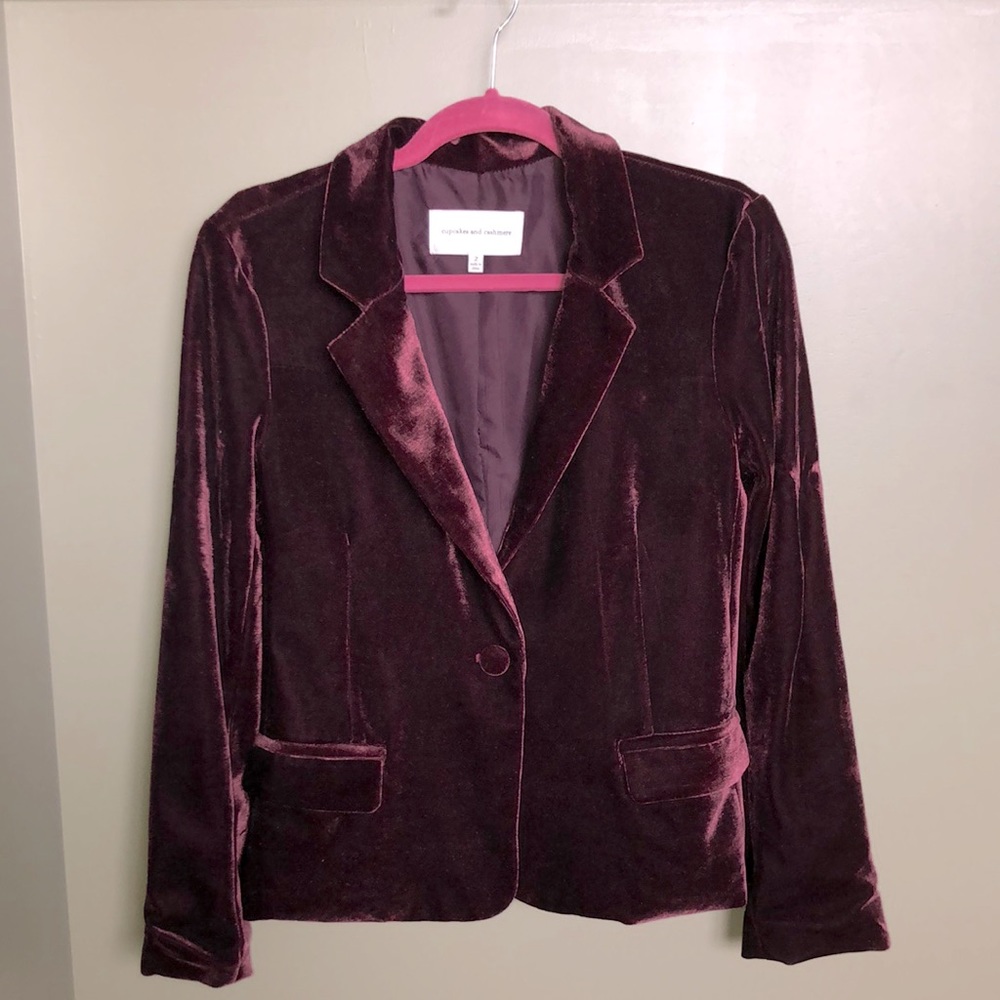 Beautiful purple/burgundy Velvet blazer